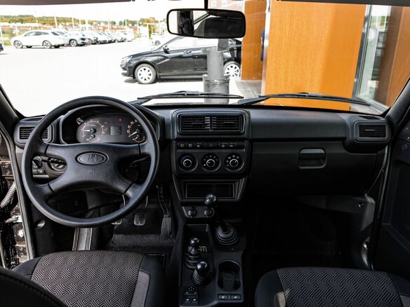 2026 Lada (ВАЗ) Niva Legend I, чёрный, 1239000 рублей - вид 13