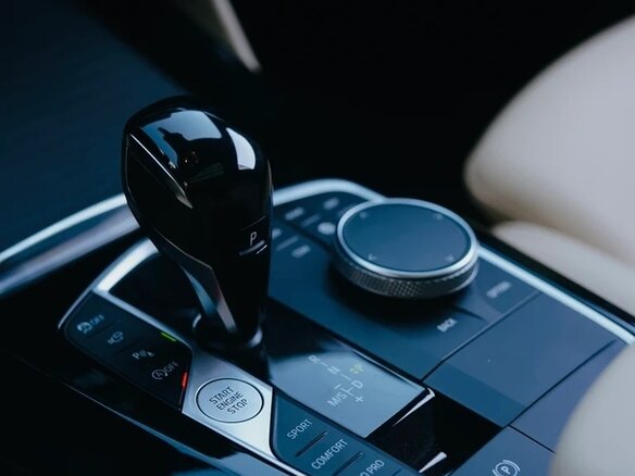 2023 BMW X4 30i II (G02) Рестайлинг, белый, 6698000 рублей - вид 38