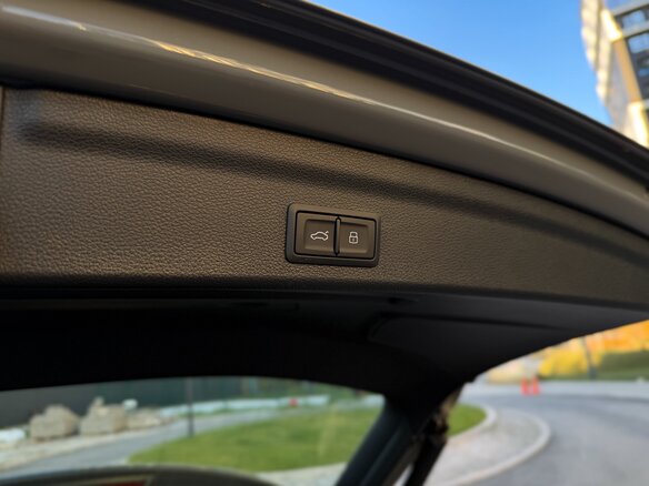 2026 Audi Q3 35 TFSI II (F3), серый, 3790000 рублей - вид 39