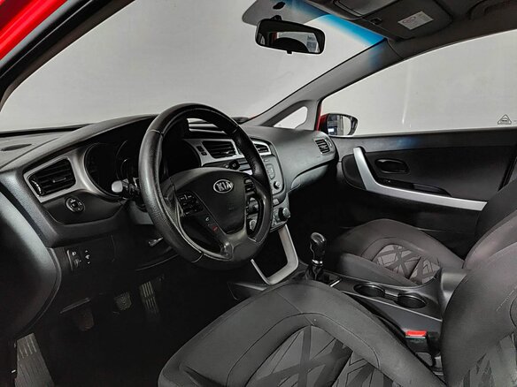 2014 Kia Ceed II, красный, 704000 рублей - вид 15