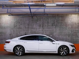 2020 Volkswagen Passat CC 380 TSI II Рестайлинг, белый, 3450000 рублей, вид 5