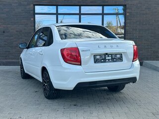 2023 Lada (ВАЗ) Granta I Рестайлинг, белый, 900000 рублей, вид 3