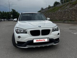 2014 BMW X1 18i I (E84) Рестайлинг, белый, 1450000 рублей, вид 3