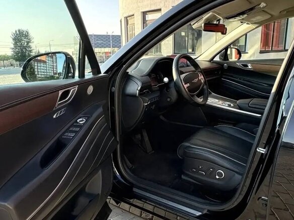2021 Genesis GV80 I, чёрный, 4200000 рублей - вид 3