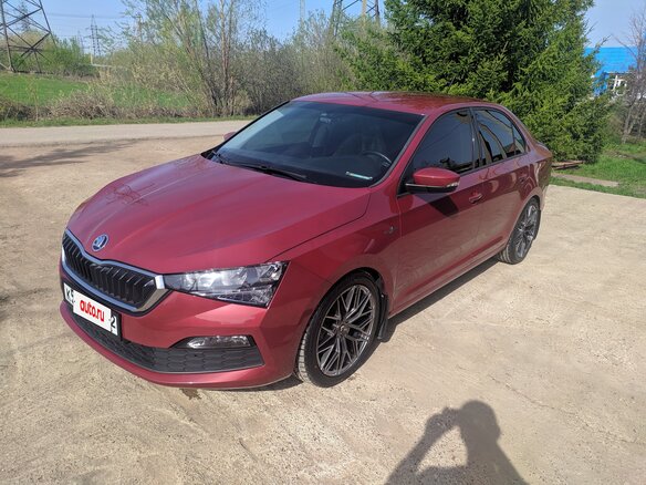 2021 Skoda Rapid II, красный, 2200000 рублей - вид 3