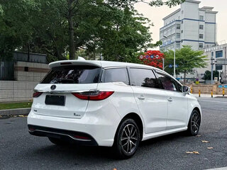 2019 BYD Song Max I, белый, 1300000 рублей, вид 4