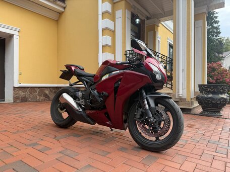 2008 Honda CBR 1000 RR/RA Fireblade, красный, 600000 рублей, вид 4