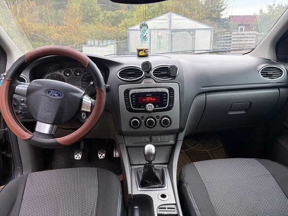 2008 Ford Focus II Рестайлинг, серый, 400000 рублей - вид 6