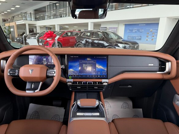 2025 Changan Deepal G318 I, чёрный - вид 11
