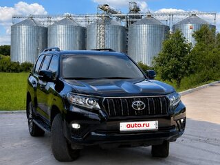 2021 Toyota Land Cruiser Prado 150 Series Рестайлинг 3, чёрный, 6000000 рублей, вид 4