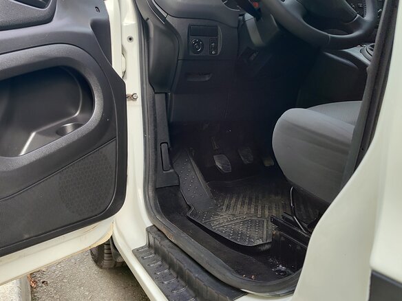 2013 Citroen Berlingo II Рестайлинг, белый, 680000 рублей - вид 18