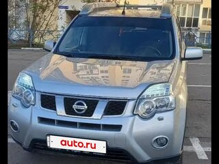 2013 Nissan X-Trail II Рестайлинг, серебристый, 1250000 рублей, вид 1