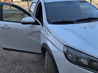 2019 Lada (ВАЗ) Vesta SW Cross I, белый, 930000 рублей, вид 1