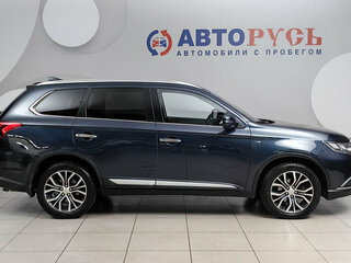 2018 Mitsubishi Outlander III Рестайлинг 2, синий, 2175000 рублей, вид 5