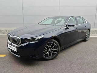 2025 BMW i5 Long eDrive40L, фиолетовый, 7590000 рублей, вид 2
