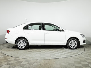 2021 Skoda Rapid II, белый, 1399700 рублей, вид 4