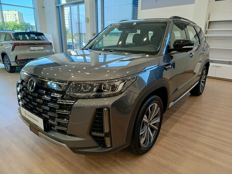 Changan CS95 I Рестайлинг