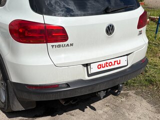 2014 Volkswagen Tiguan I Рестайлинг, белый, 950000 рублей, вид 4