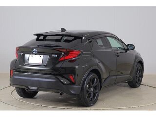 2023 Toyota C-HR I Рестайлинг, чёрный, 2100000 рублей, вид 5