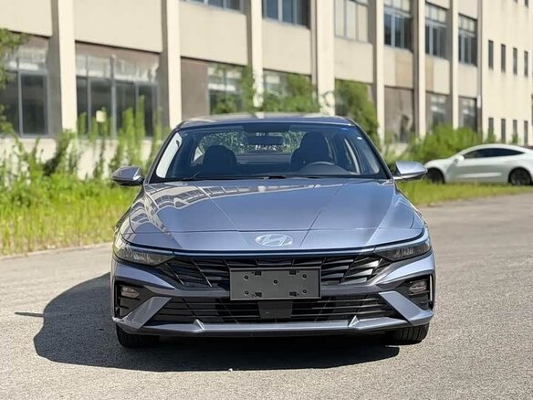 2026 Hyundai Elantra VII (CN7) Рестайлинг, серый - вид 1