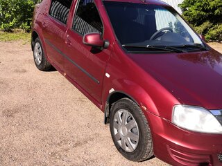 2013 Renault Logan I Рестайлинг, красный, 550000 рублей, вид 2
