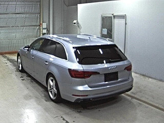 2019 Audi A4 V (B9), серебристый, 1425000 рублей - вид 1