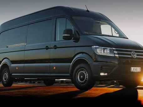 2018 Volkswagen Crafter, зелёный, 3050000 рублей, вид 1