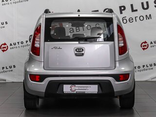2012 Kia Soul I Рестайлинг, серебристый, 809000 рублей, вид 4