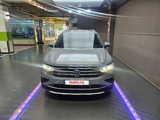 2022 Volkswagen Tiguan II Рестайлинг, серый, 2320001 рублей, вид 2