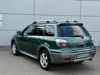 2005 Mitsubishi Outlander I, зелёный, 495000 рублей, вид 4
