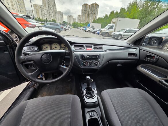 2005 Mitsubishi Lancer IX, чёрный, 180000 рублей - вид 8