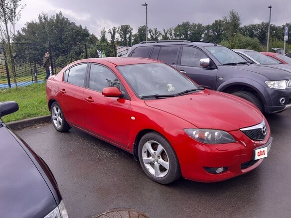2005 Mazda 3 I (BK), красный