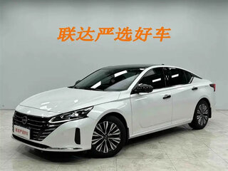2022 Nissan Altima VI (L34) Рестайлинг, белый, 1550000 рублей, вид 3