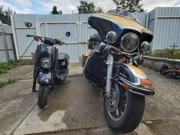 2005 Harley-Davidson Electra Glide, жёлтый, 550000 рублей - вид 4