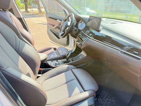 2021 BMW X1 18i sDrive II (F48) Рестайлинг, белый, 2471000 рублей, вид 5