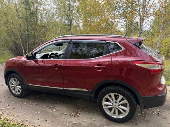 2014 Nissan Qashqai II, красный, 1500000 рублей - вид 6