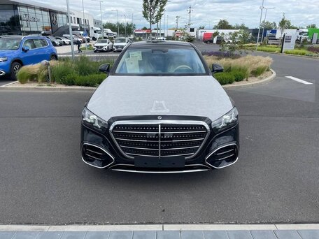 2026 Mercedes-Benz S-Класс 500 4MATIC VII (W223) Рестайлинг, чёрный, 25420000 рублей, вид 3