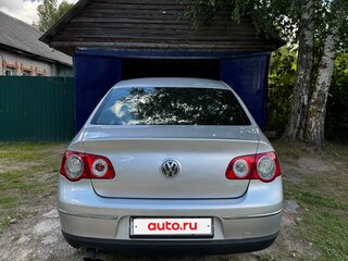 2008 Volkswagen Passat B6, серебристый, 700000 рублей, вид 4