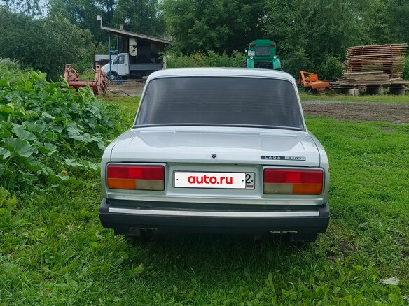 2010 Lada (ВАЗ) 2107, серебристый, 110000 рублей - вид 1