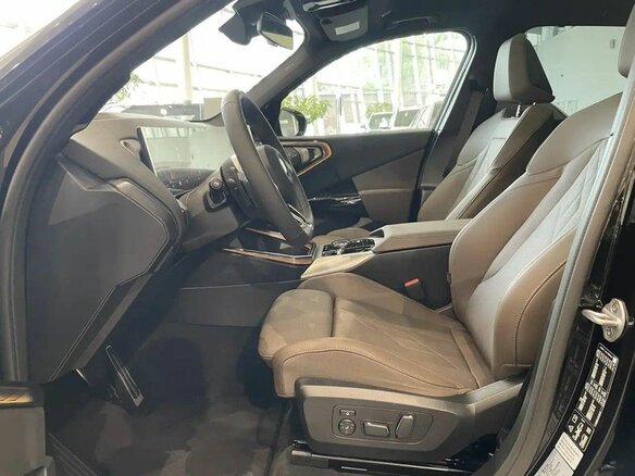 2025 BMW X3 20d xDrive IV (G45/G48), чёрный, 9350000 рублей - вид 16