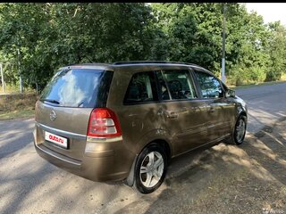 2013 Opel Zafira B Рестайлинг, бежевый, 785000 рублей, вид 3