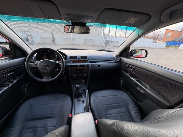 2008 Mazda 3 I (BK) Рестайлинг, красный, 420000 рублей - вид 9