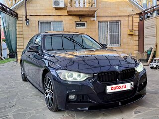 2016 BMW 3 серии 320i xDrive VI (F3x) Рестайлинг, синий, 2450000 рублей, вид 3