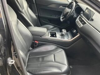 2022 Hongqi H5 I, чёрный, 2399999 рублей, вид 2