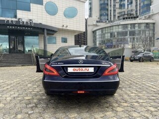 2013 Mercedes-Benz CLS 350 CDI II (C218), синий, 2450000 рублей, вид 3