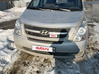 2009 Hyundai Grand Starex I, серебристый, 995000 рублей, вид 1