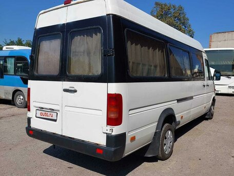 2005 Volkswagen LT, белый, 650000 рублей, вид 3