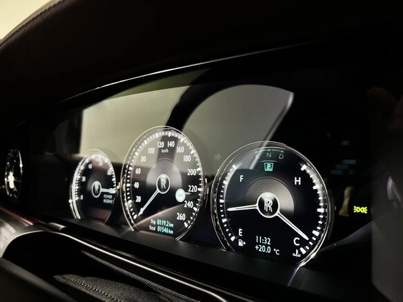 2021 Rolls-Royce Ghost II (Series I), чёрный, 54600000 рублей - вид 20