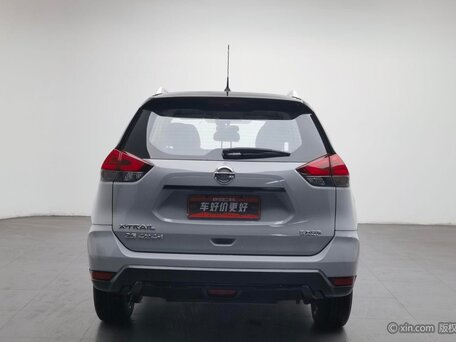2023 Nissan X-Trail III Рестайлинг, серый, 1700000 рублей, вид 4