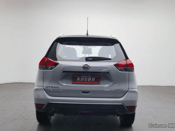 2023 Nissan X-Trail III Рестайлинг, серый, 1700000 рублей - вид 3